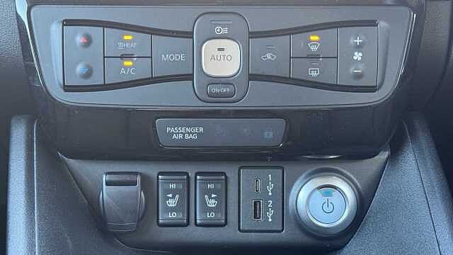 Nissan Leaf E (110kw) Tekna (39kWh) 5 Dr Hatchback