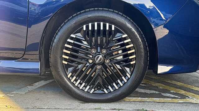 Nissan Leaf E (110kw) Tekna (39kWh) 5 Dr Hatchback