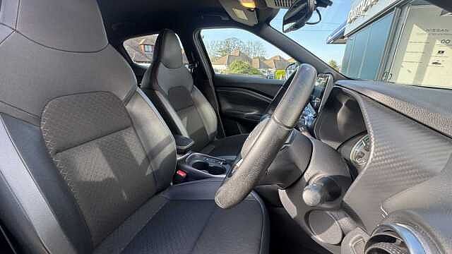 Nissan Juke Hatchback 1.6 (143ps) N-Connecta 2WD Hybrid
