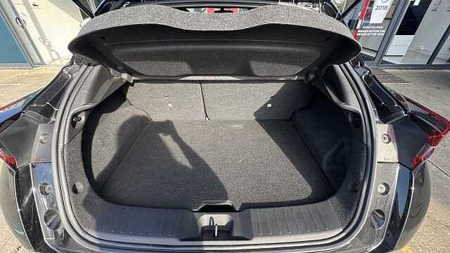 Nissan Juke Hatchback 1.6 (143ps) N-Connecta 2WD Hybrid