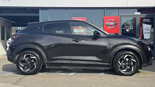 Nissan Juke Hatchback 1.6 (143ps) N-Connecta 2WD Hybrid