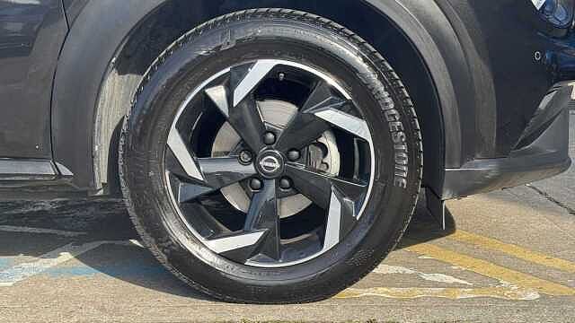 Nissan Juke Hatchback 1.6 (143ps) N-Connecta 2WD Hybrid