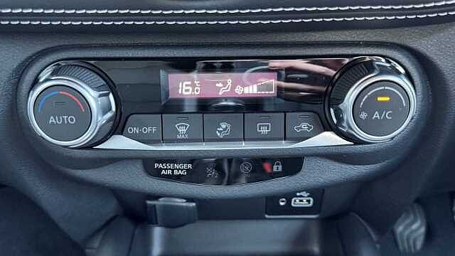 Nissan Juke 1.0 DIG-T N-Connecta (114ps) 5-Door Hatchback