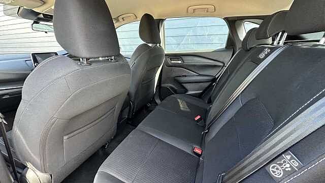 Nissan Qashqai 1.3 DiG-T MH Acenta Premium 5dr