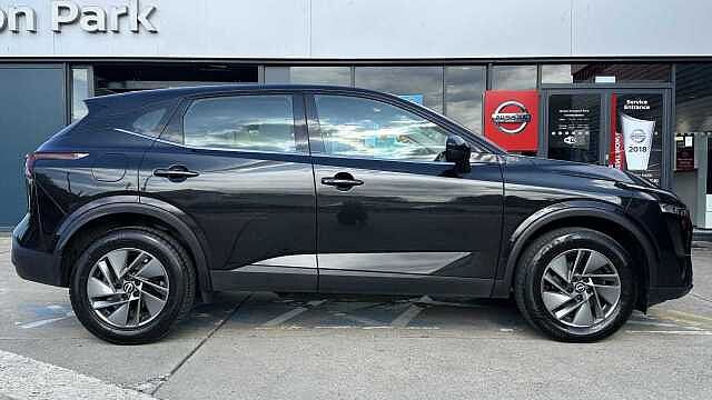 Nissan Qashqai 1.3 DiG-T MH Acenta Premium 5dr