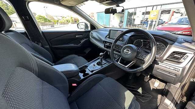 Nissan Qashqai 1.3 DiG-T MH Acenta Premium 5dr