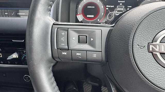 Nissan Qashqai 1.3 DiG-T MH Tekna 5dr