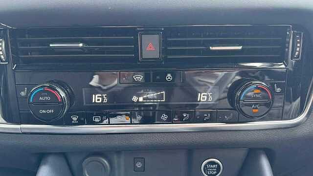 Nissan Qashqai 1.3 DiG-T MH Tekna 5dr