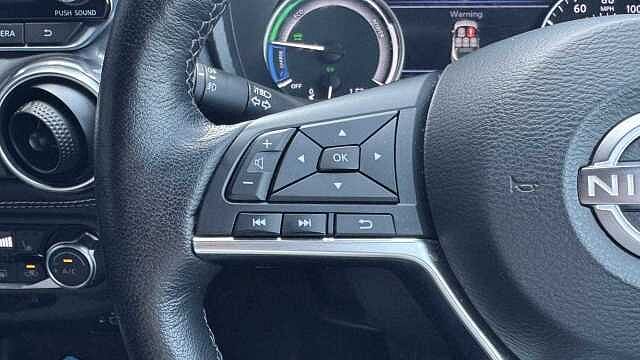 Nissan Juke 1.6 Hybrid Tekna 5dr Auto