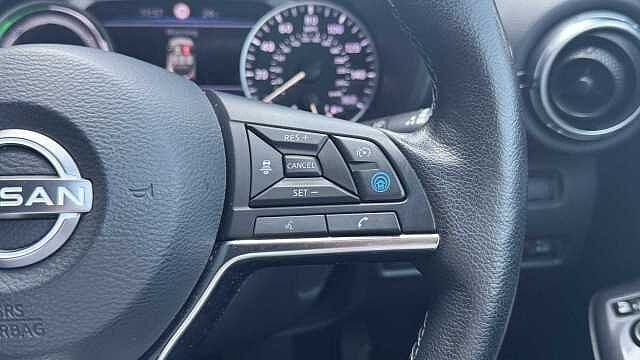 Nissan Juke 1.6 Hybrid Tekna 5dr Auto