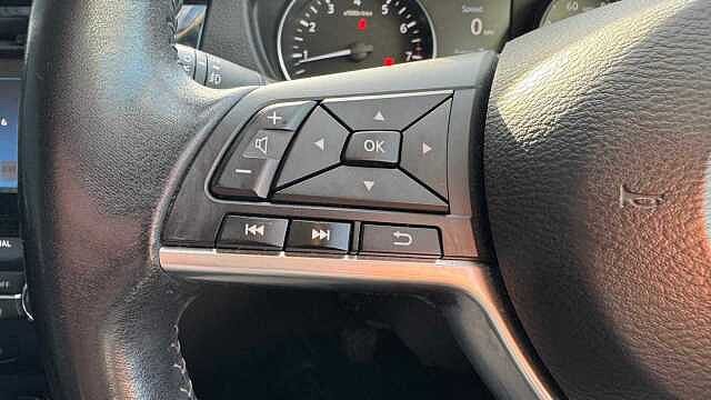 Nissan Qashqai 1.2 DiG-T Tekna 5dr