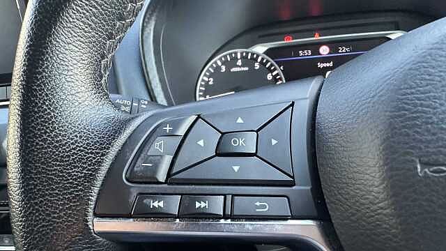 Nissan Juke 1.0 DiG-T 114 N-Connecta 5dr