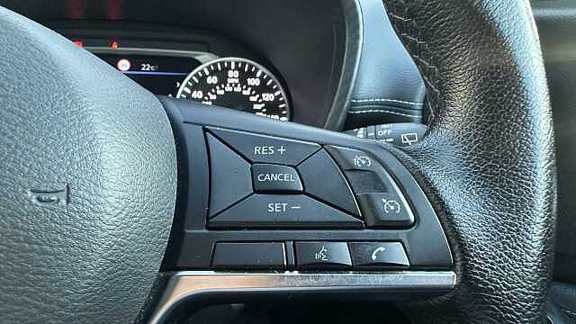 Nissan Juke 1.0 DiG-T 114 N-Connecta 5dr