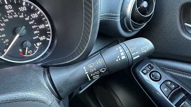 Nissan Juke 1.0 DiG-T 114 N-Connecta 5dr