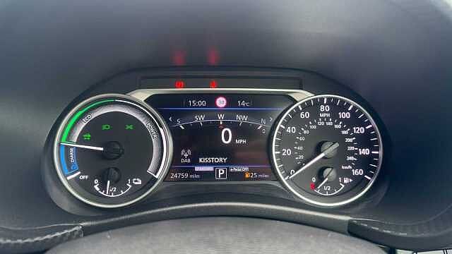 Nissan Juke 1.6 Hybrid Tekna 5dr Auto