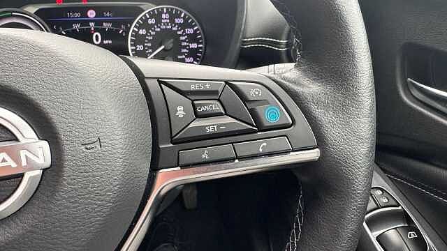 Nissan Juke 1.6 Hybrid Tekna 5dr Auto