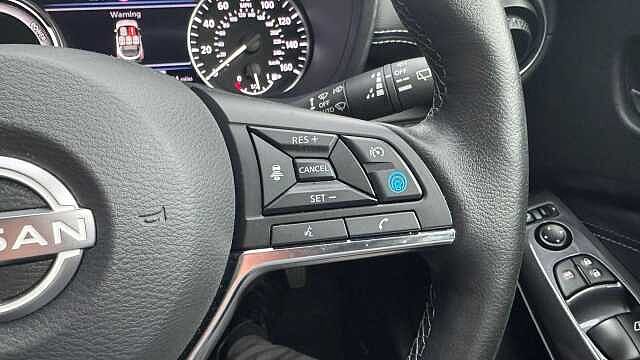 Nissan Juke 1.6 Hybrid Tekna 5dr Auto