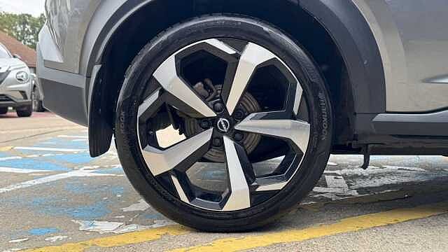 Nissan Juke 1.6 Hybrid Tekna 5dr Auto