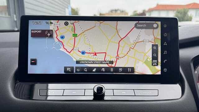 Nissan Qashqai 1.3 DiG-T MH 158 N-Connecta 5dr Xtronic