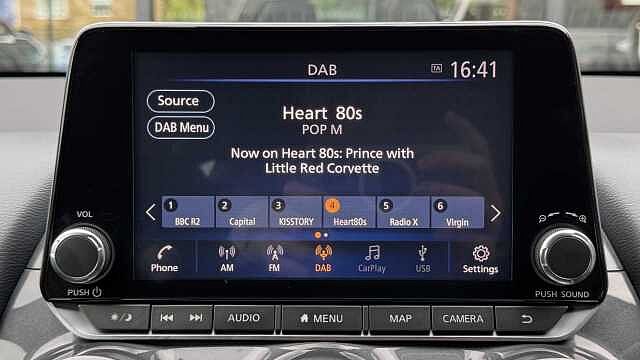 Nissan Juke 1.0 DiG-T N-Connecta 5dr