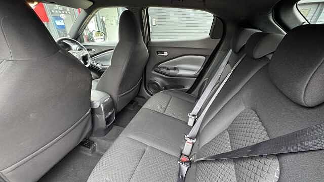 Nissan Juke 1.0 DiG-T N-Connecta 5dr