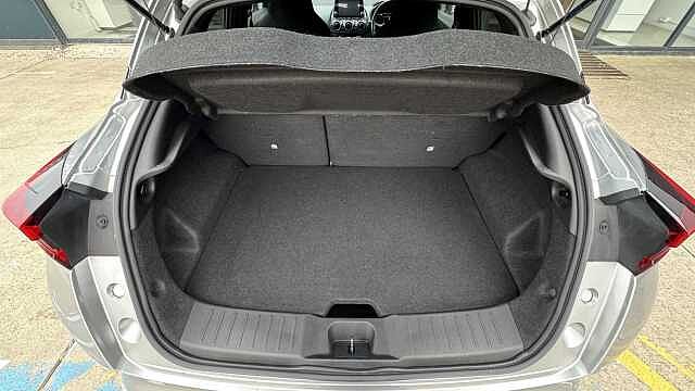 Nissan Juke 1.0 DiG-T N-Connecta 5dr