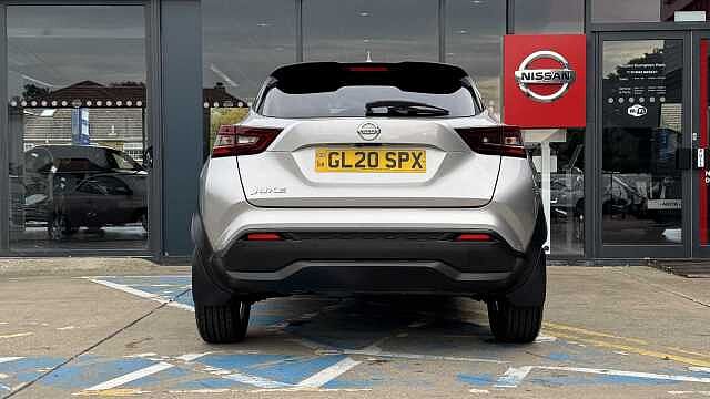 Nissan Juke 1.0 DiG-T N-Connecta 5dr