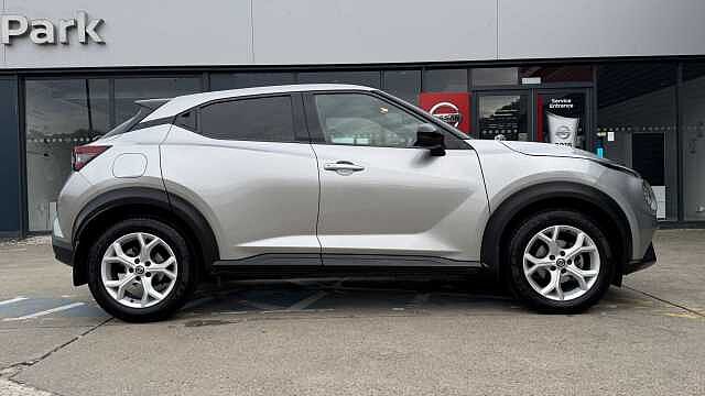 Nissan Juke 1.0 DiG-T N-Connecta 5dr