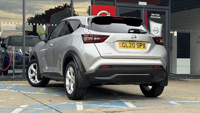 Nissan Juke 1.0 DiG-T N-Connecta 5dr