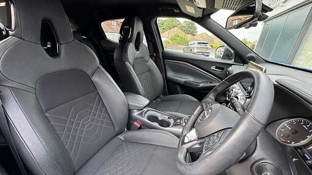 Nissan Juke 1.0 DiG-T Tekna 5dr DCT