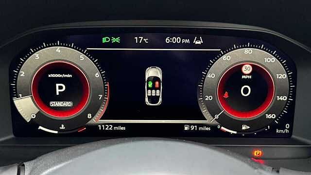 Nissan Juke 1.0 DiG-T N-Connecta 5dr DCT