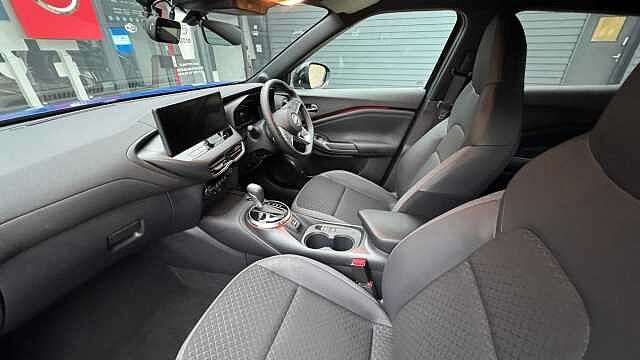 Nissan Juke 1.0 DiG-T N-Connecta 5dr DCT