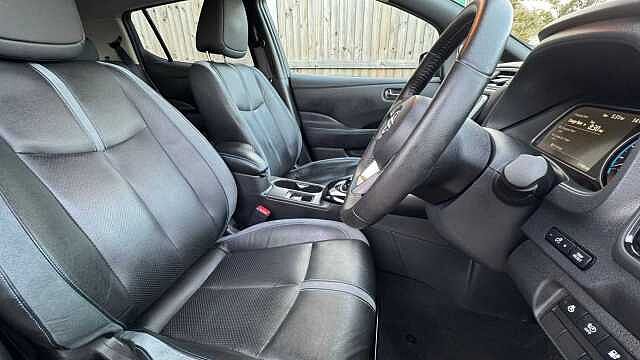 Nissan Leaf 110kW Tekna 39kWh 5dr Auto