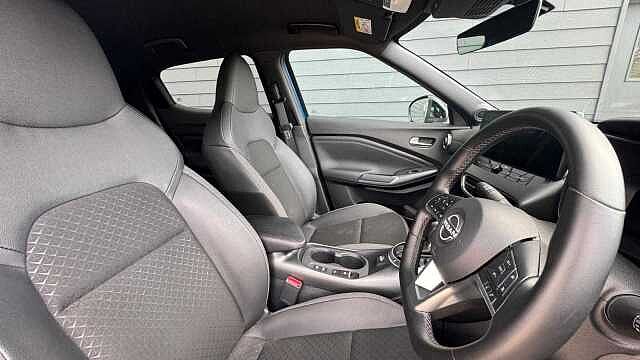Nissan Juke 1.6 Hybrid N-Connecta 5dr Auto