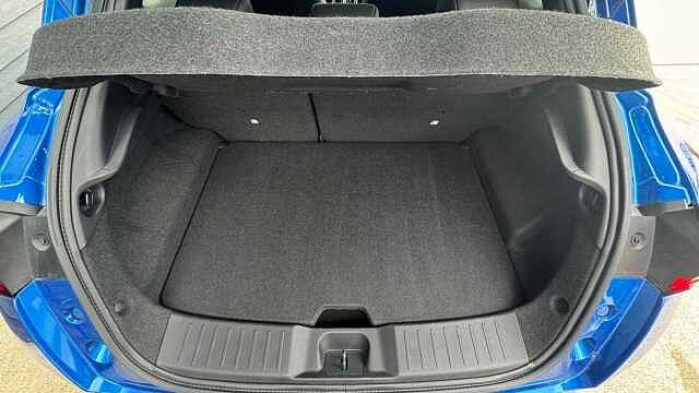 Nissan Juke 1.6 Hybrid N-Connecta 5dr Auto