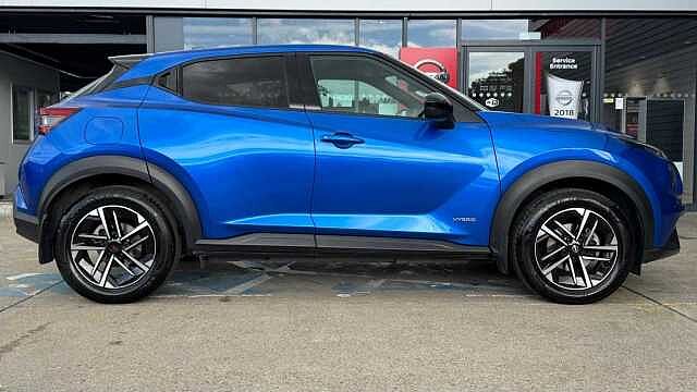 Nissan Juke 1.6 Hybrid N-Connecta 5dr Auto