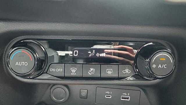 Nissan Juke 1.6 Hybrid N-Connecta 5dr Auto